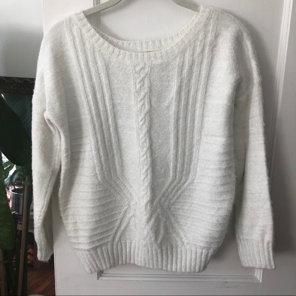 Raga Sweater NWT Size M
